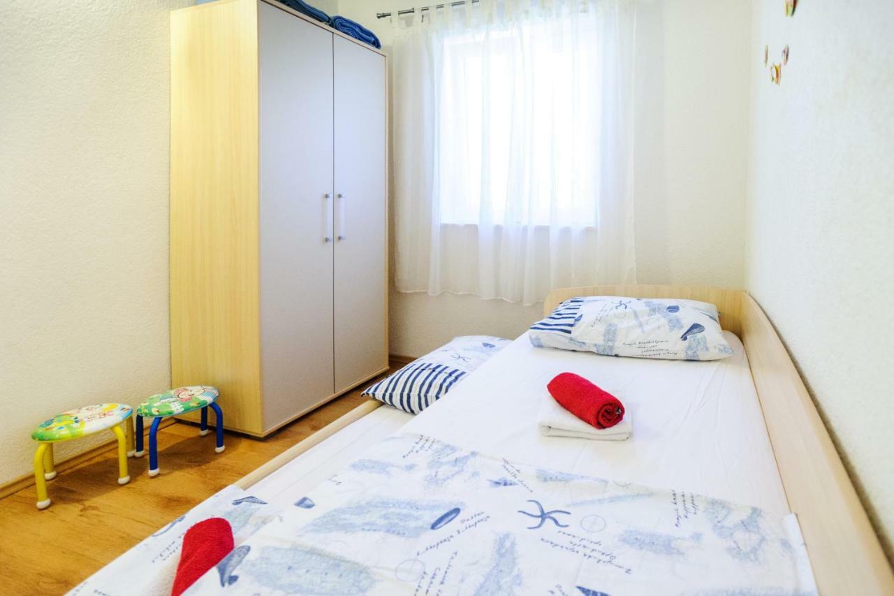 Apartments Stipe โรกอซนิซา ภายนอก รูปภาพ